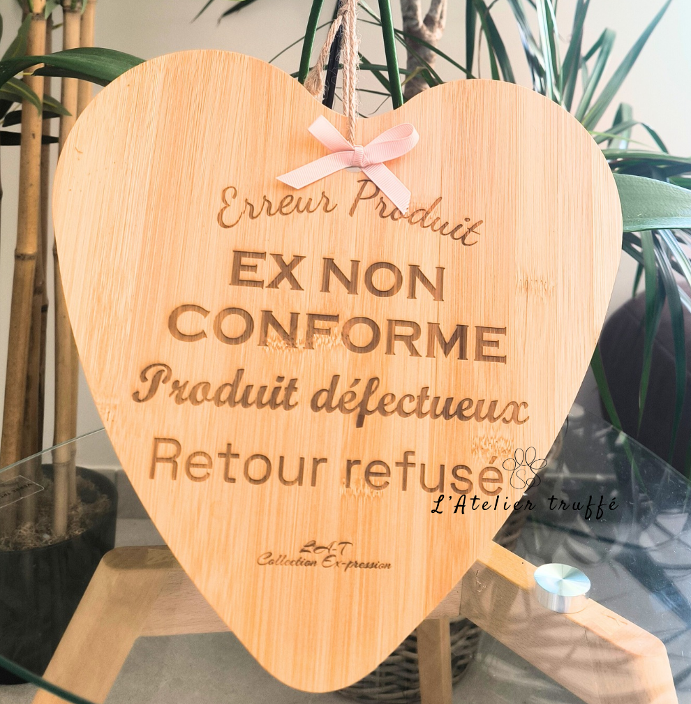 Plaque murale cœur “EX non conforme” – Collection EX-pression