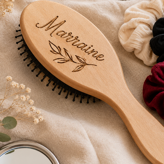 Brosse gravée Marraine personnalisée – Cadeau Marraine