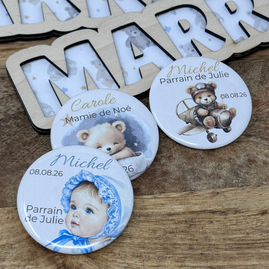 Badges de baptême personnalisés avec prénoms et rôles – 58 mm