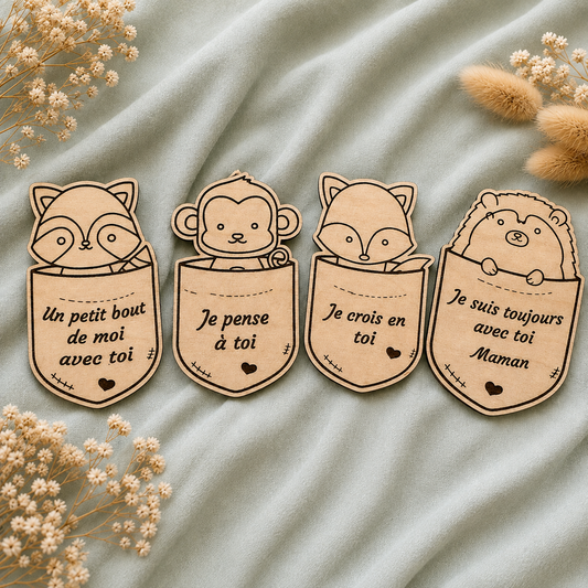 Doudou de poche en bois personnalisé – Petit compagnon rassurant