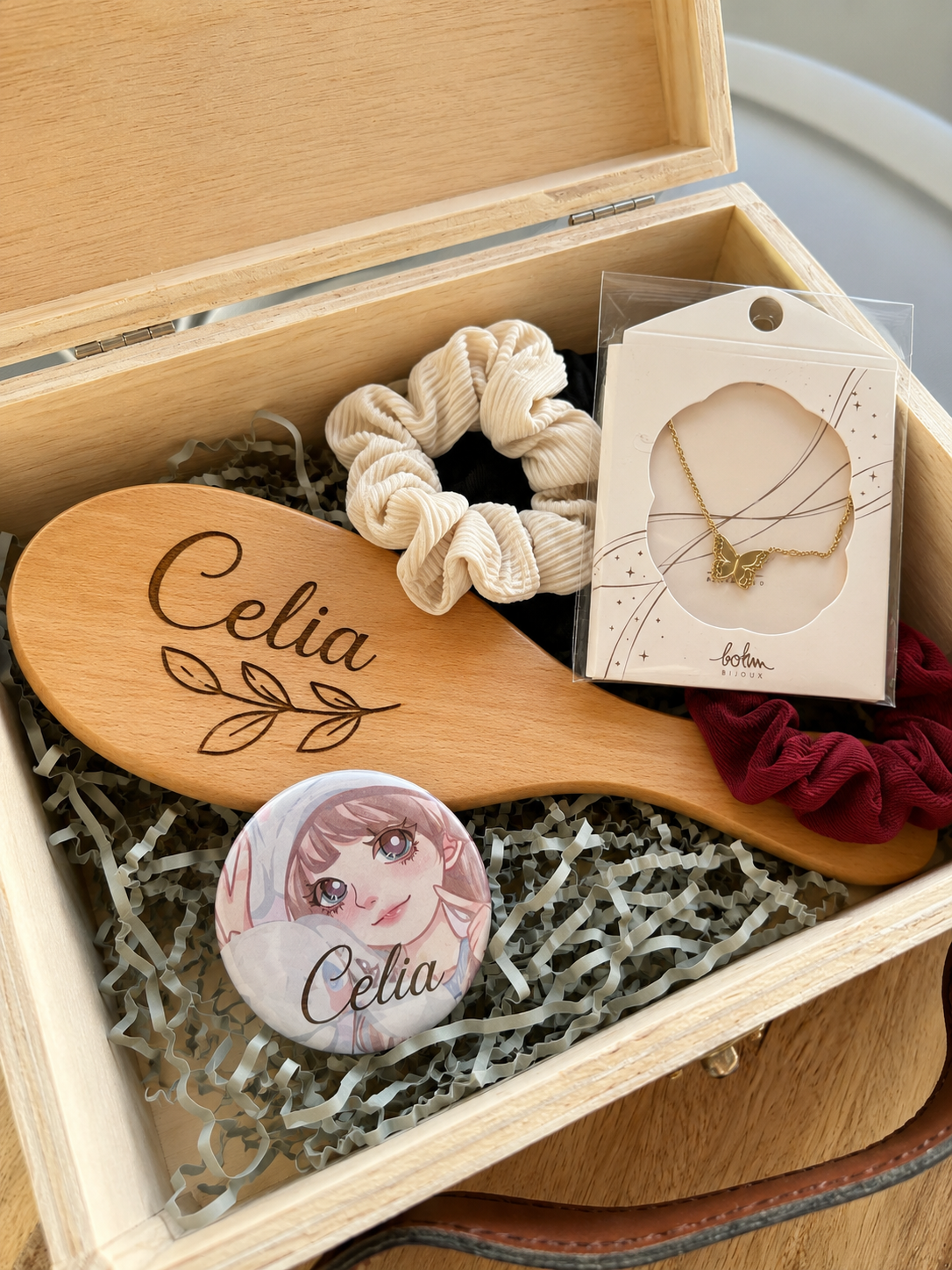 Coffret beauté personnalisé avec bijou Bohm – Brosse & miroir