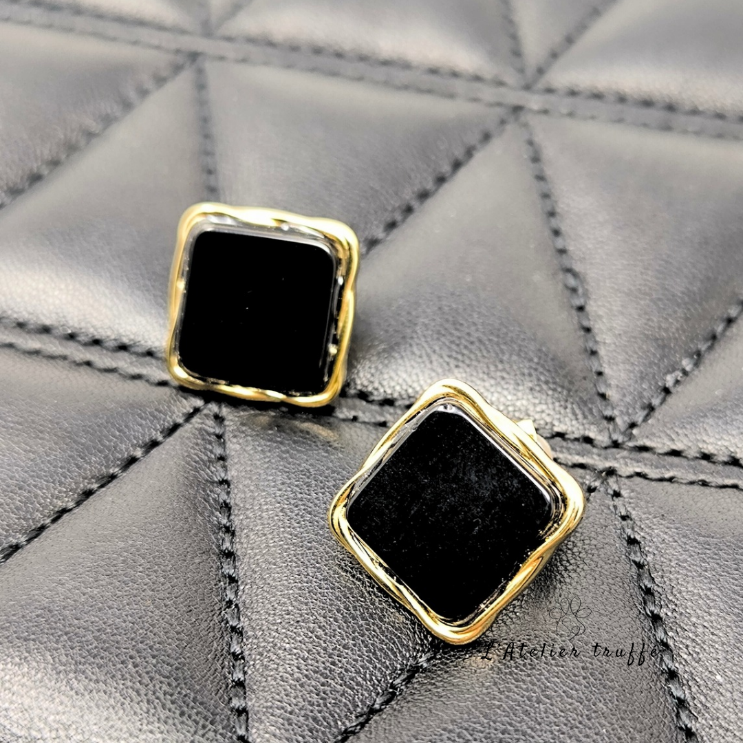 Boucles d’oreilles “Éclipse Noire” – Bohm Paris