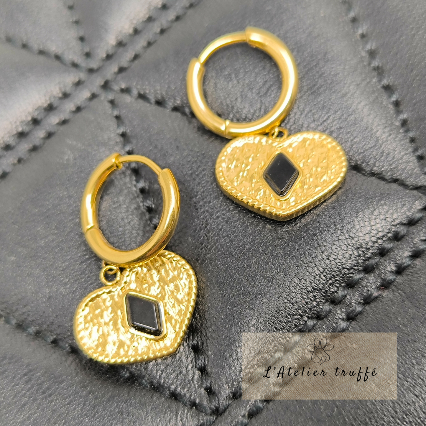 Boucles d’oreilles “Cœur Noir” – Bohm Paris